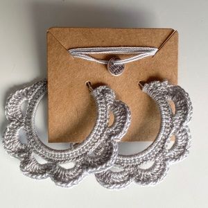 DOLD OUT! Crochet Scalloped Edges Earrings
